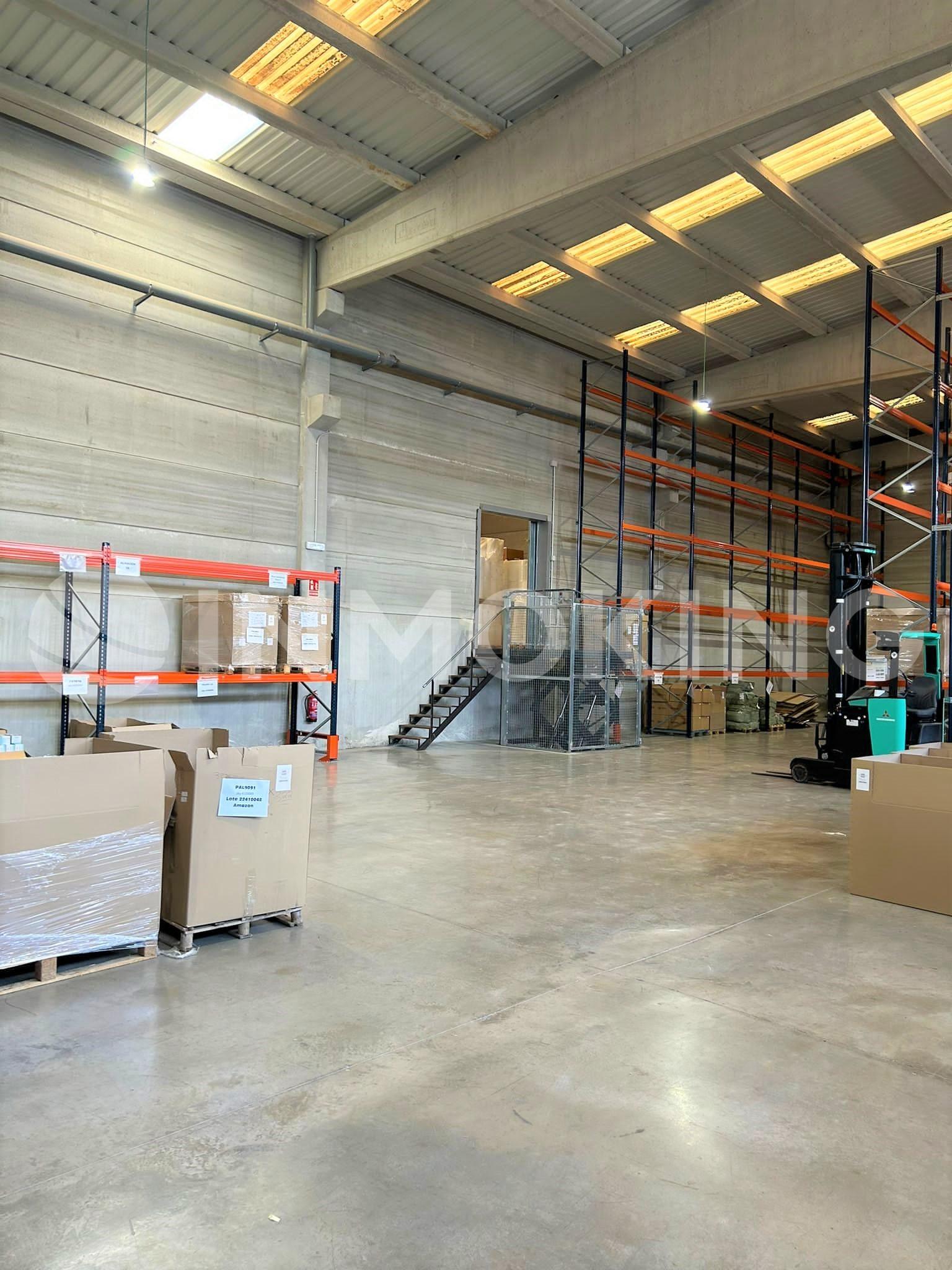 Foto de la propiedad Nave industrial en alquiler, Táctica - Paterna